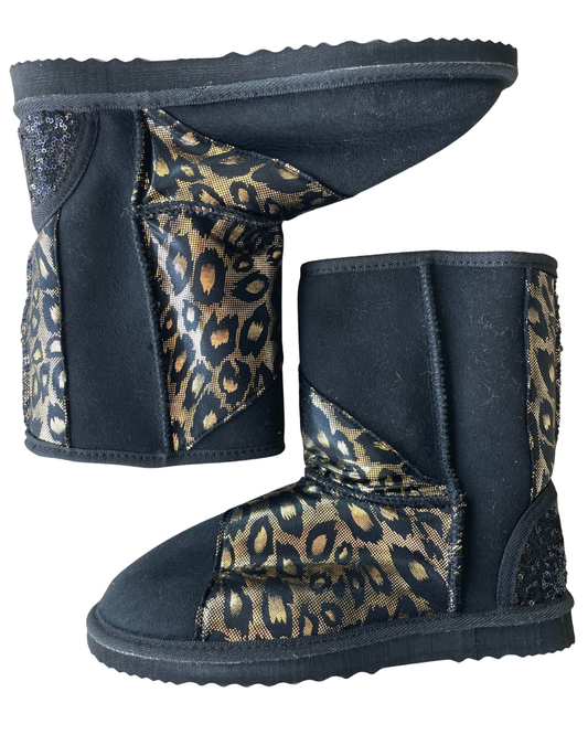 Diagonal Leopard Short Boot